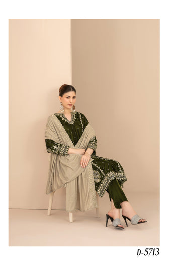 Milan By Tawkkal D-5713 | Embroidered Velvet Suit | Pak Cloth House