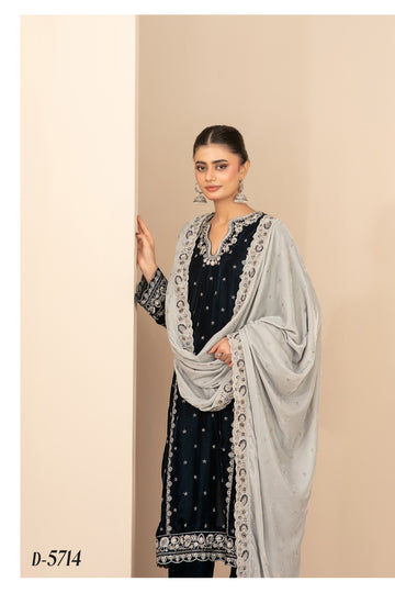 Milan By Tawkkal D-5714 | Embroidered Velvet Suit | Pak Cloth House
