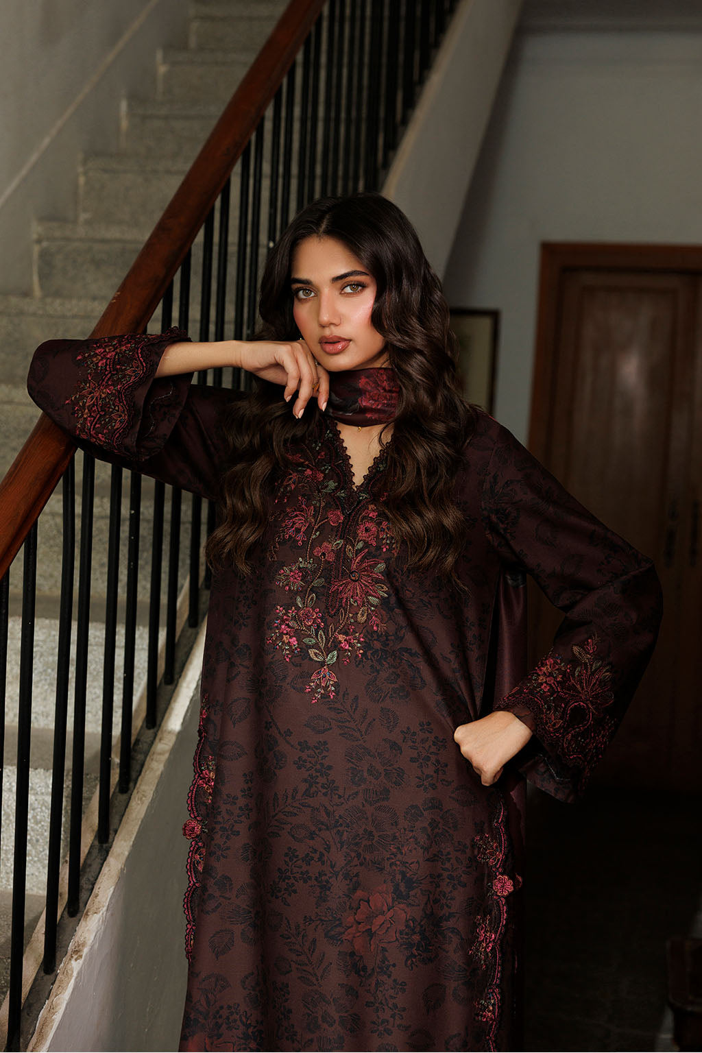 Iznik IPF-29 Embroidered Printed Viscose Linen