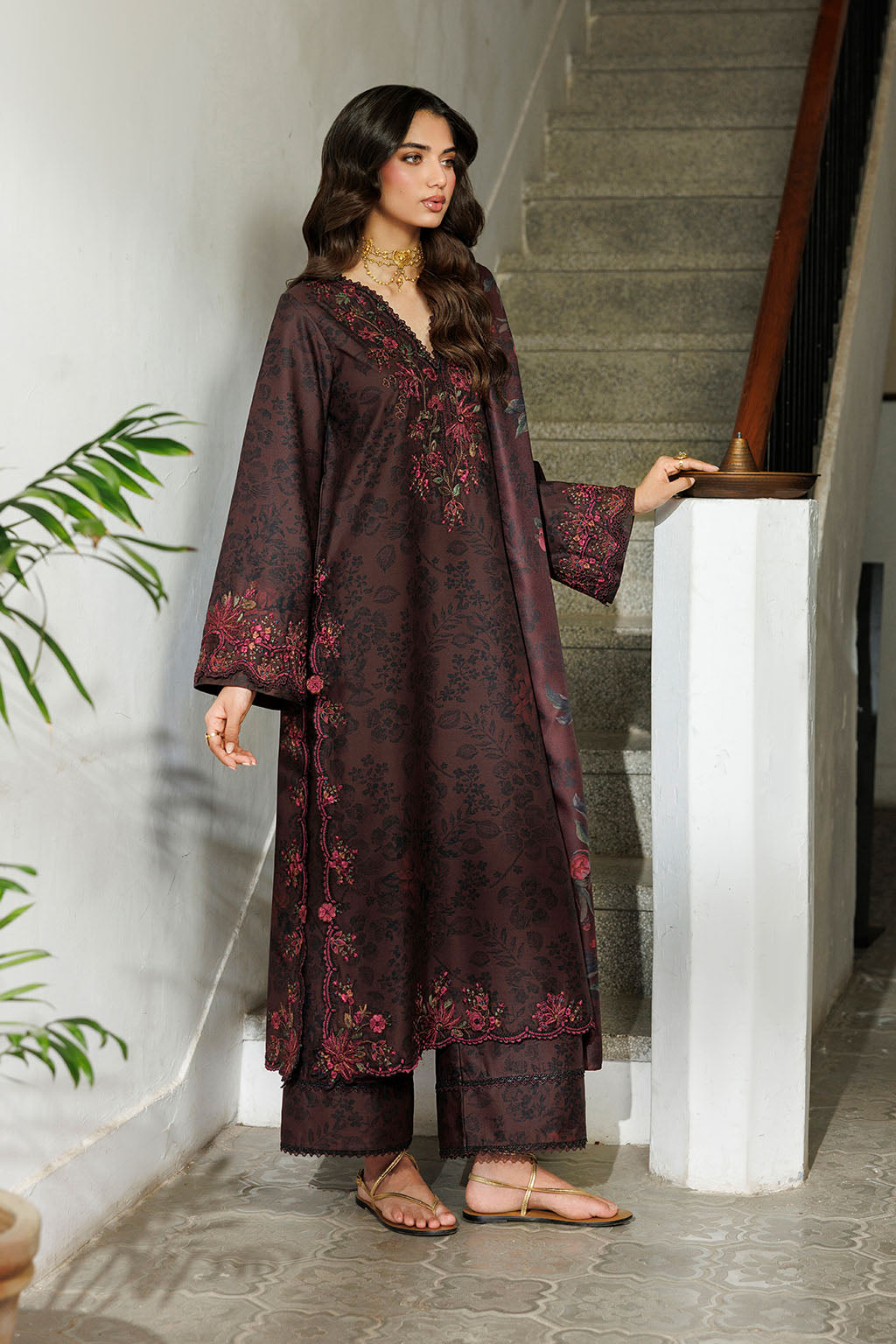 Iznik IPF-29 Embroidered Printed Viscose Linen