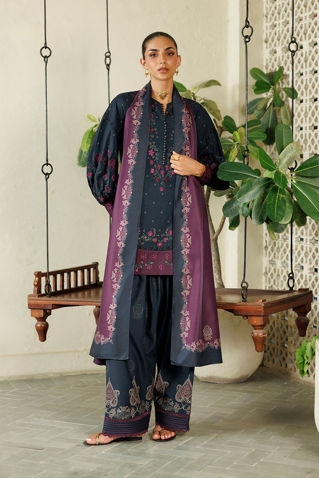 Iznik IPF-26 Embroidered Printed Viscose Linen
