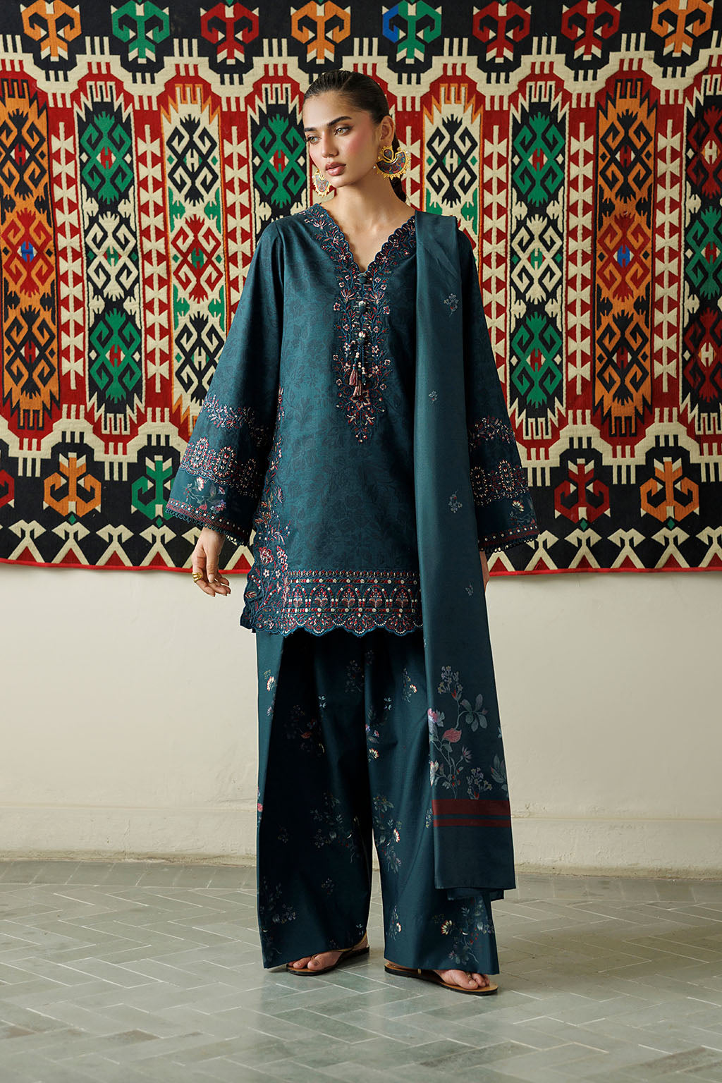 Iznik IPF-21 Printed Viscose Linen
