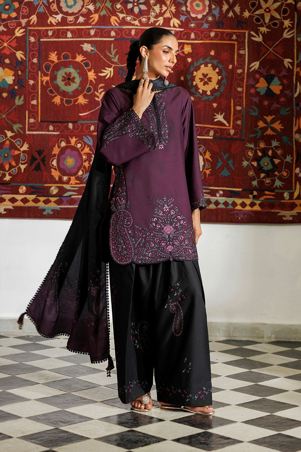 Iznik IPF-22 Printed Viscose Linen