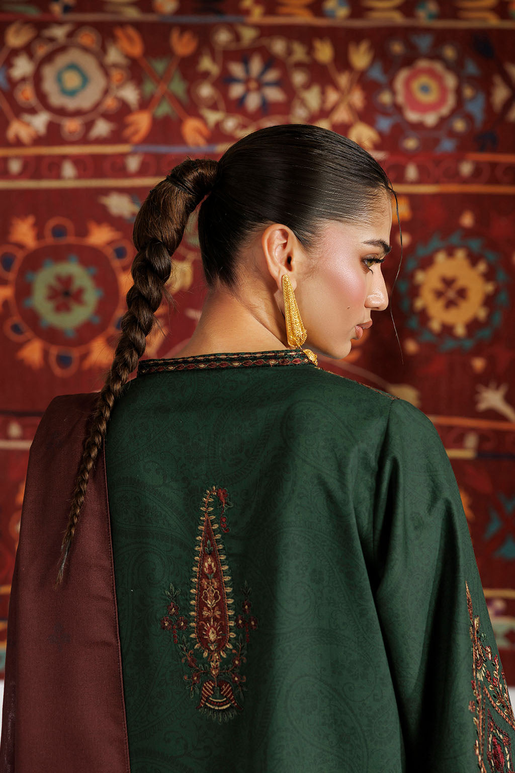 Iznik IPF-32 Embroidered Printed Viscose Linen
