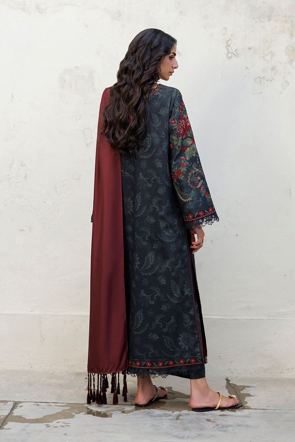 Iznik IPF-31 Embroidered Printed Viscose Linen