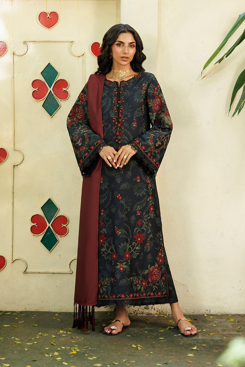 Iznik IPF-31 Embroidered Printed Viscose Linen