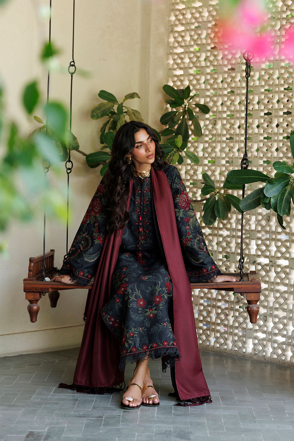 Iznik IPF-31 Embroidered Printed Viscose Linen