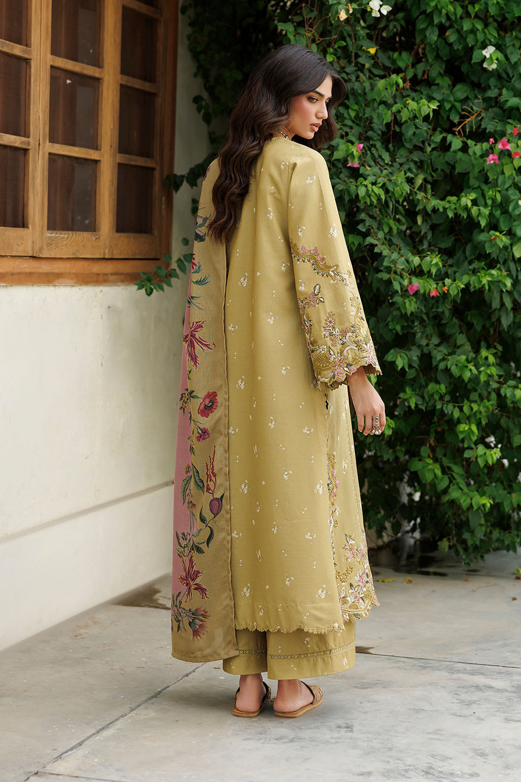 Iznik IPF-23 Embroidered Printed Viscose Linen