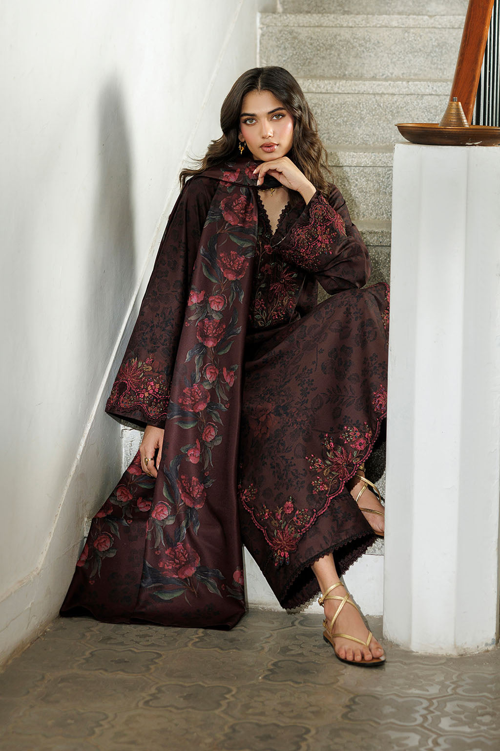 Iznik IPF-29 Embroidered Printed Viscose Linen