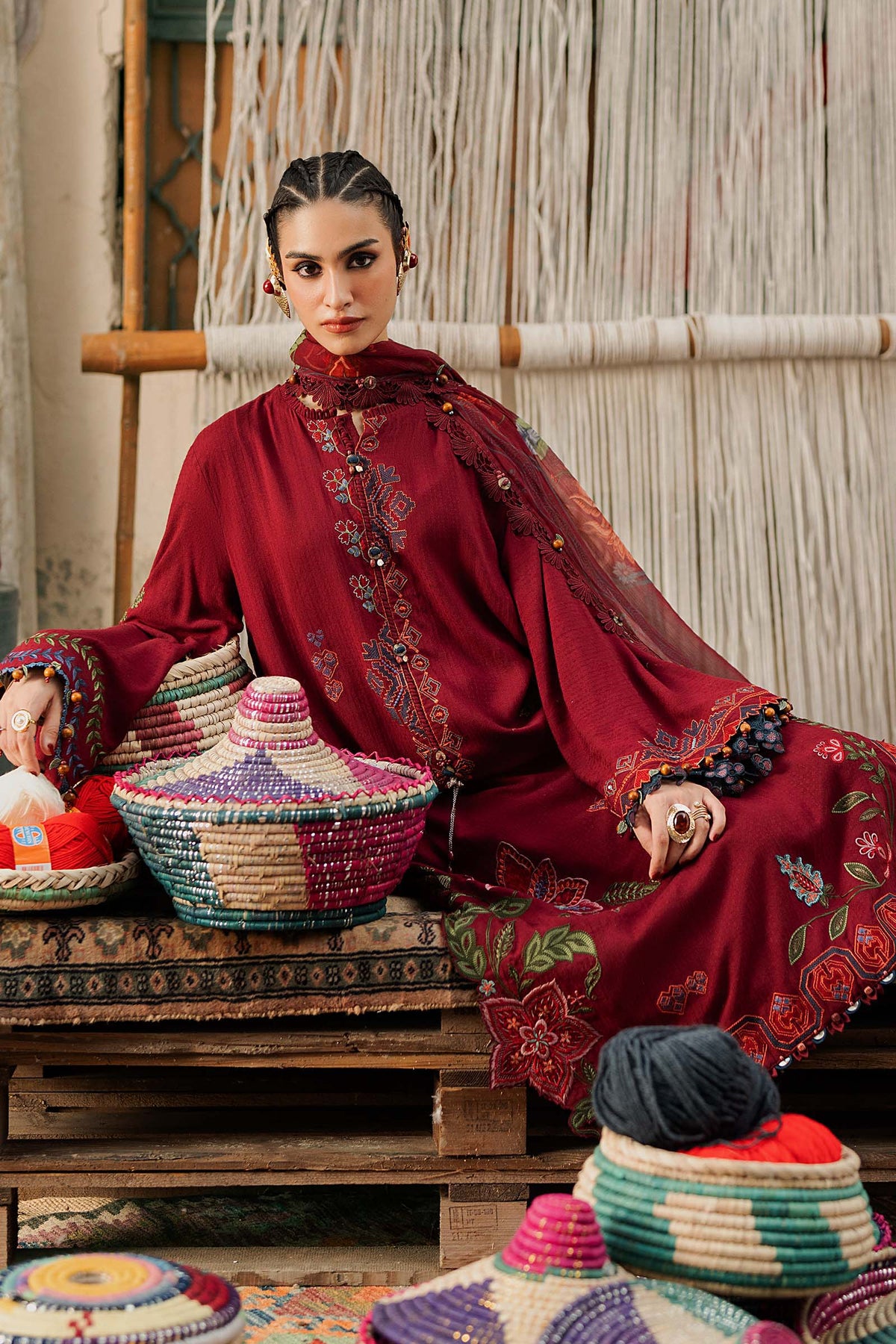 3 Piece Unstiched Embroidered Dobby Linen Suit