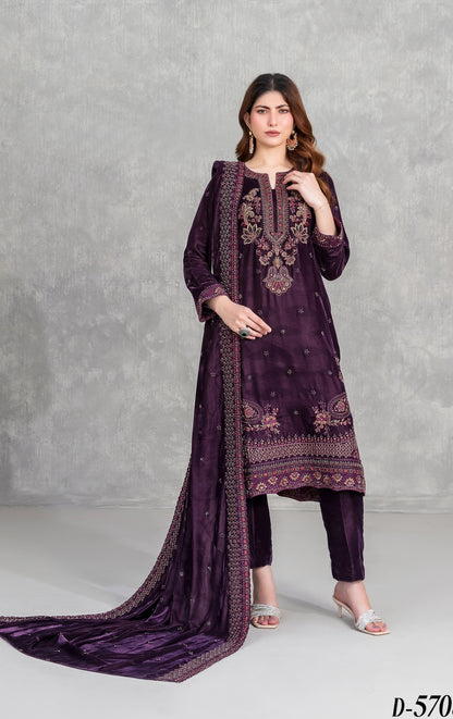 Sincera by Tawakkal D-5708 | Embroidered Velvet Suit | Pak Cloth House