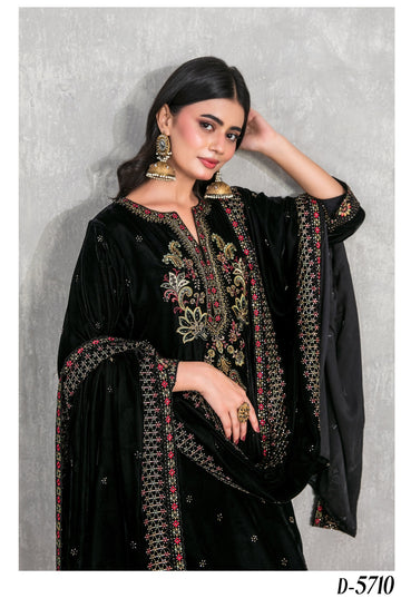 Sincera by Tawakkal D-5710 | Embroidered Velvet Suit | Pak Cloth House