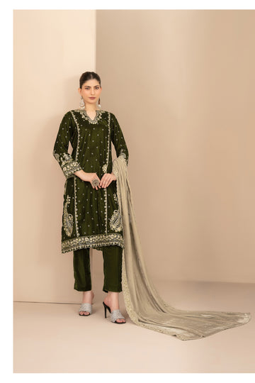 Milan By Tawkkal D-5713 | Embroidered Velvet Suit | Pak Cloth House