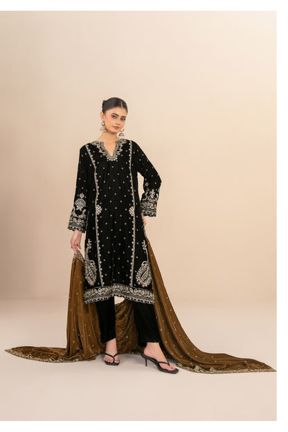 Milan By Tawkkal D-5715 | Embroidered Velvet Suit | Pak Cloth House
