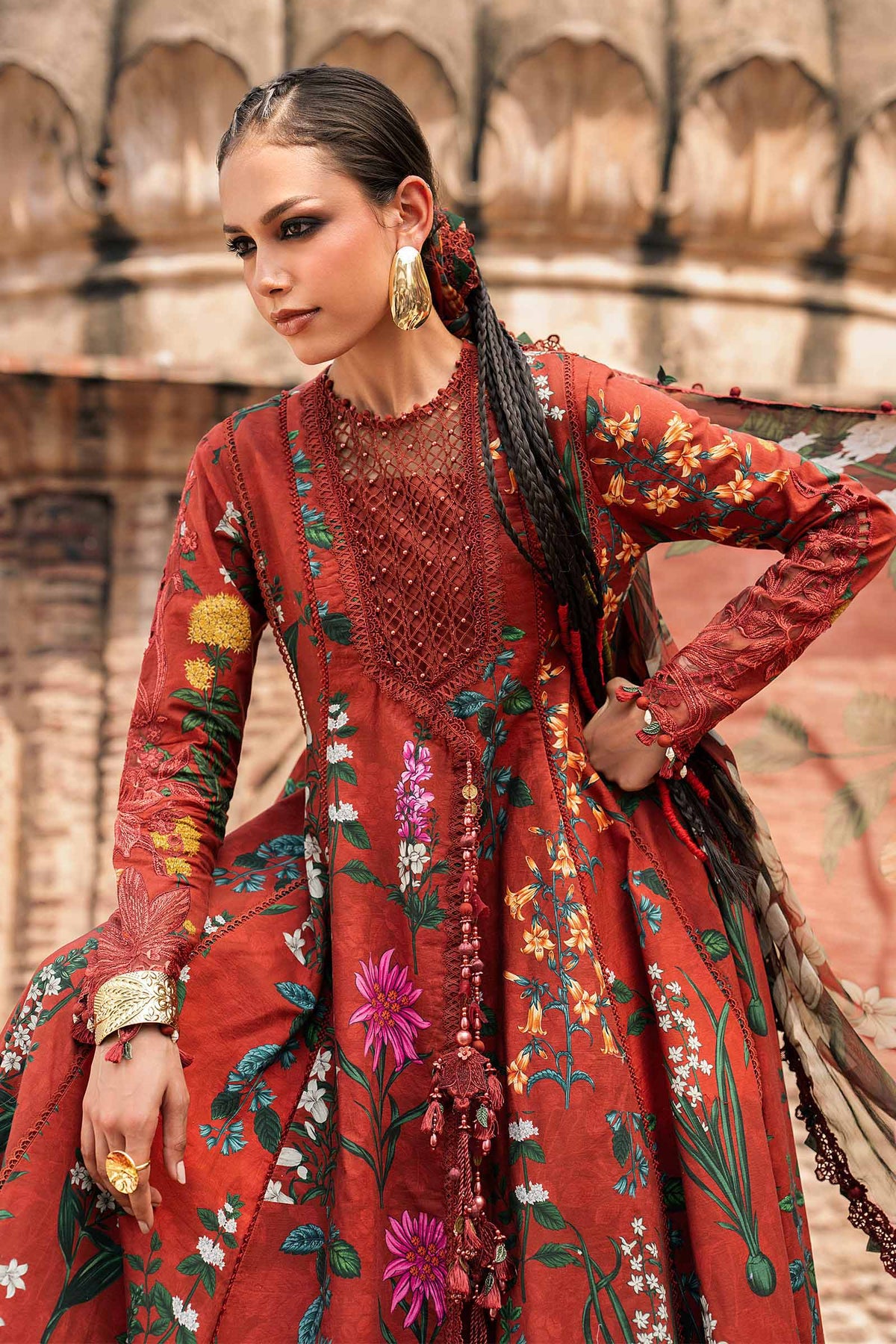 3 Piece Unstiched Embroidered Cambric Suit