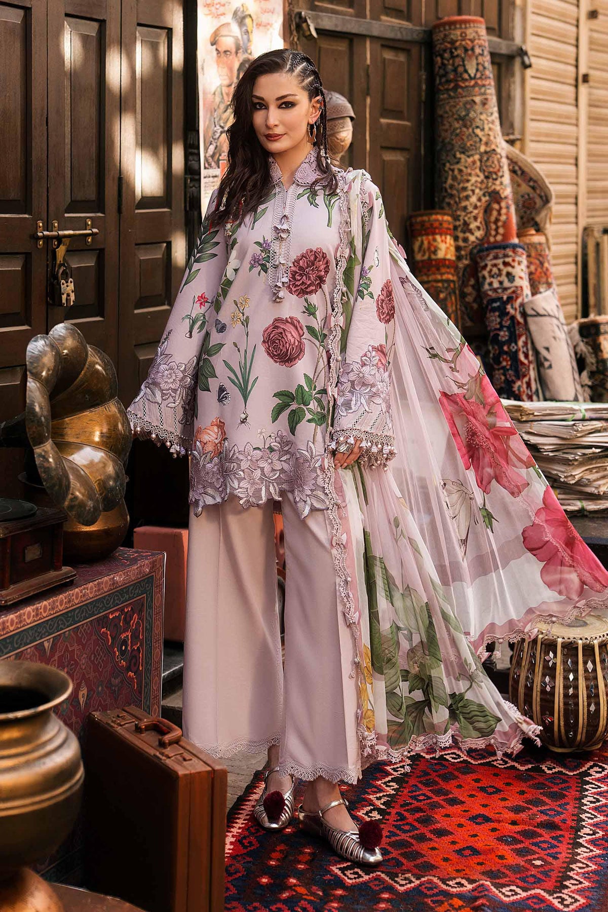 3 Piece Unstiched Embroidered Linen Suit