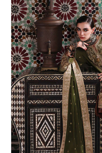 Mushq Celestia Crown Silk Suit